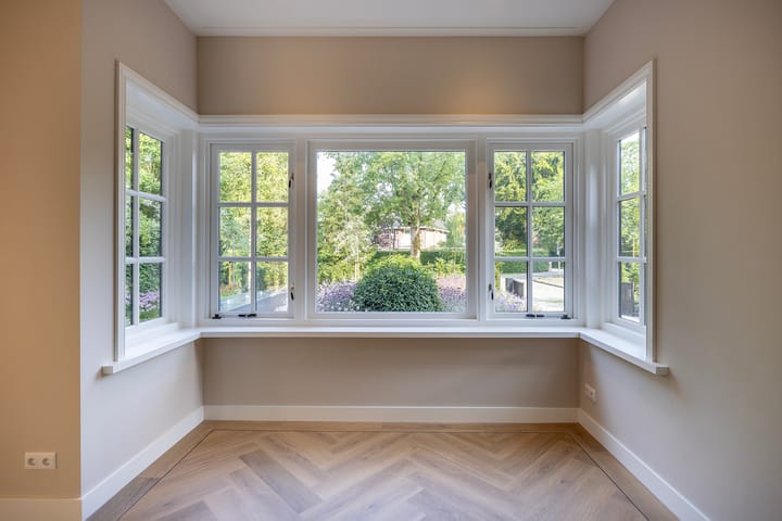 Photo 5 of Vosmaerlaan 2