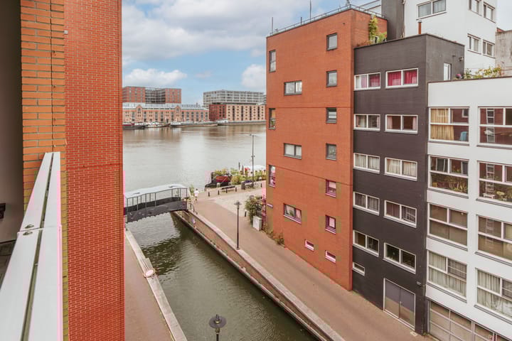 Foto 3 van Javakade 190