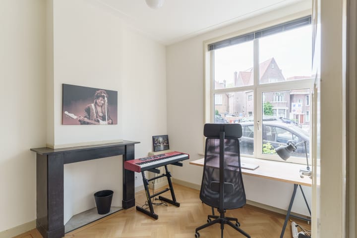 Photo 4 of Julianalaan 28