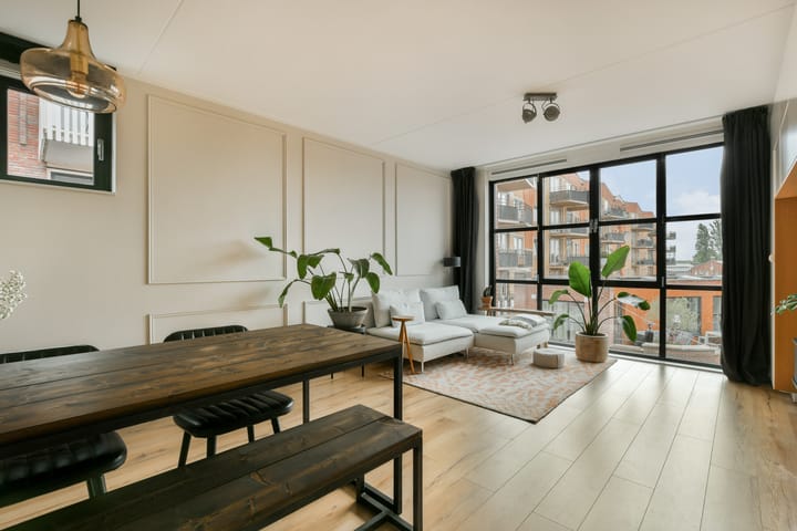 Photo 2 of Waldenlaan 219