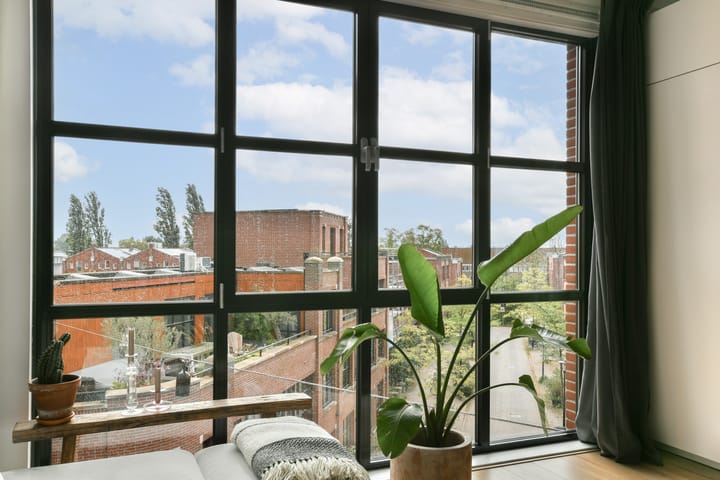 Photo 11 of Waldenlaan 219