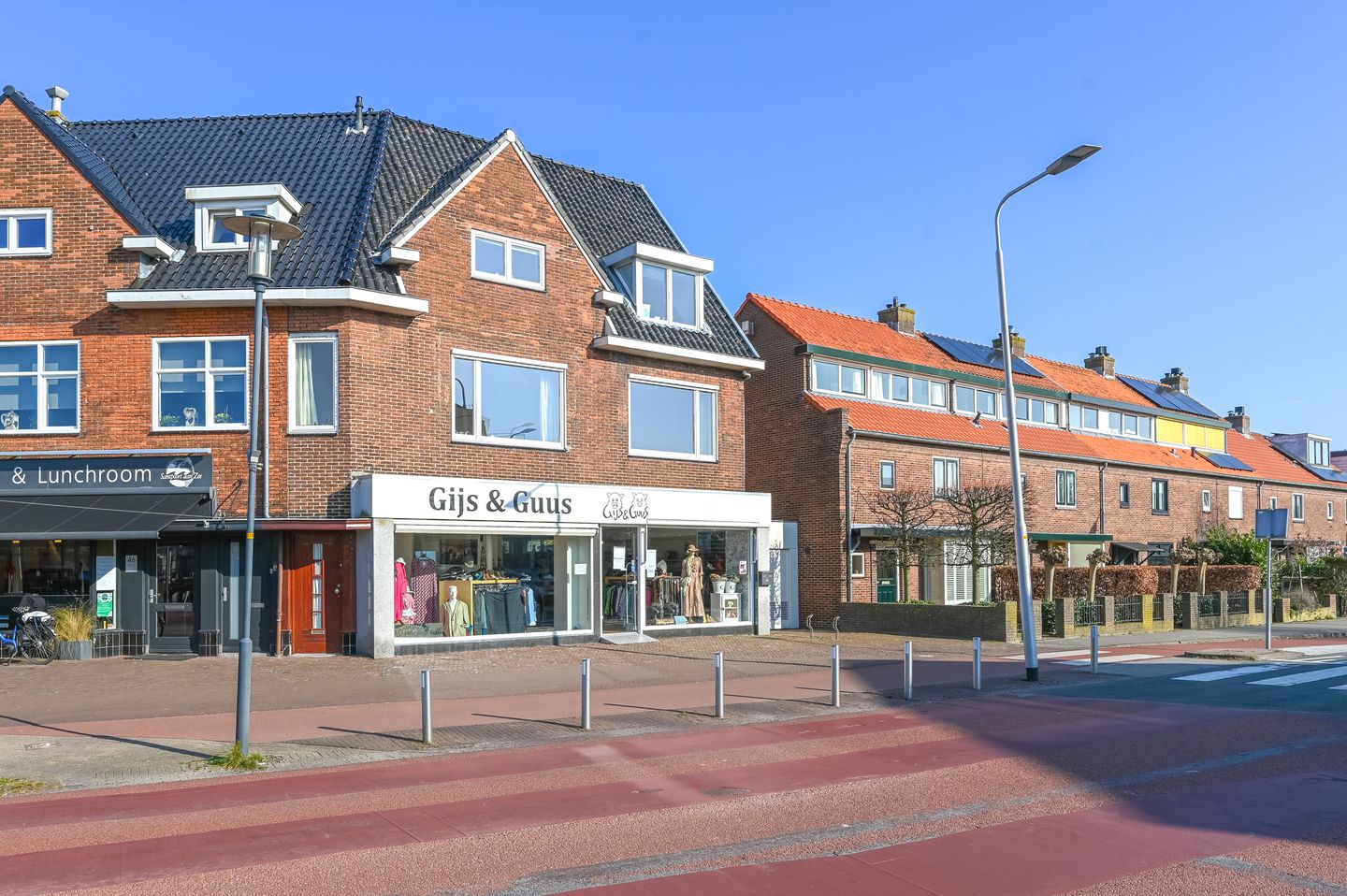 Bekijk foto 2 van Broekbergenlaan 42