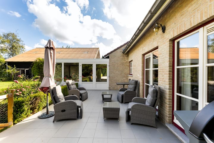 Photo 31 of Riet- en Wulfsdijkweg 26