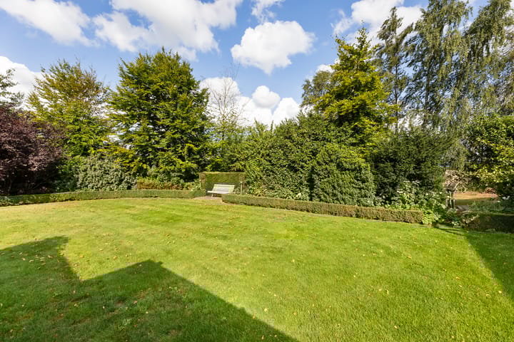 Photo 35 of Riet- en Wulfsdijkweg 26