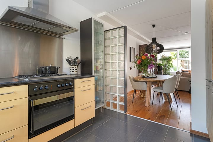 Foto 22 van Boterbloem 12