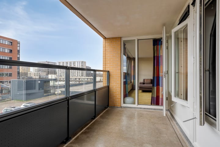 Foto 26 van Osdorpplein 156