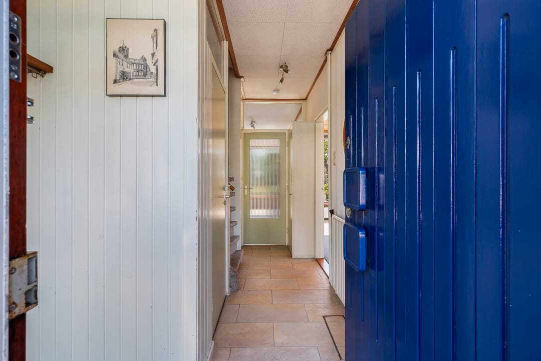 Photo 7 of Voswijckstraat 11