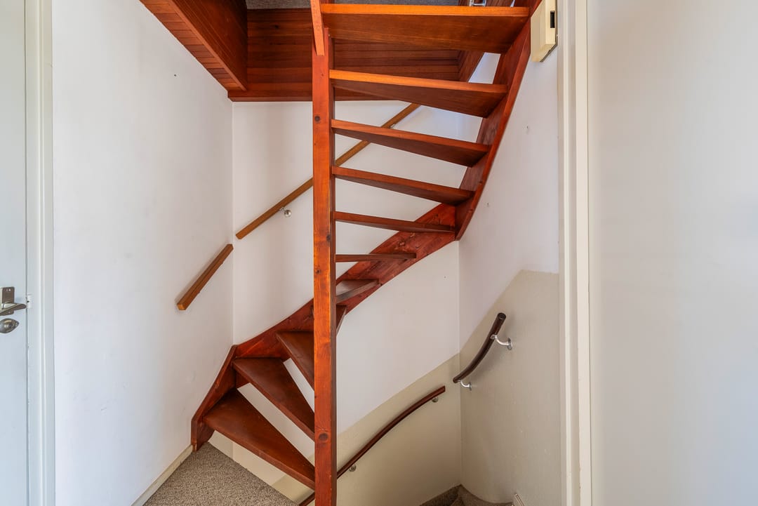 Photo 28 of Voswijckstraat 11