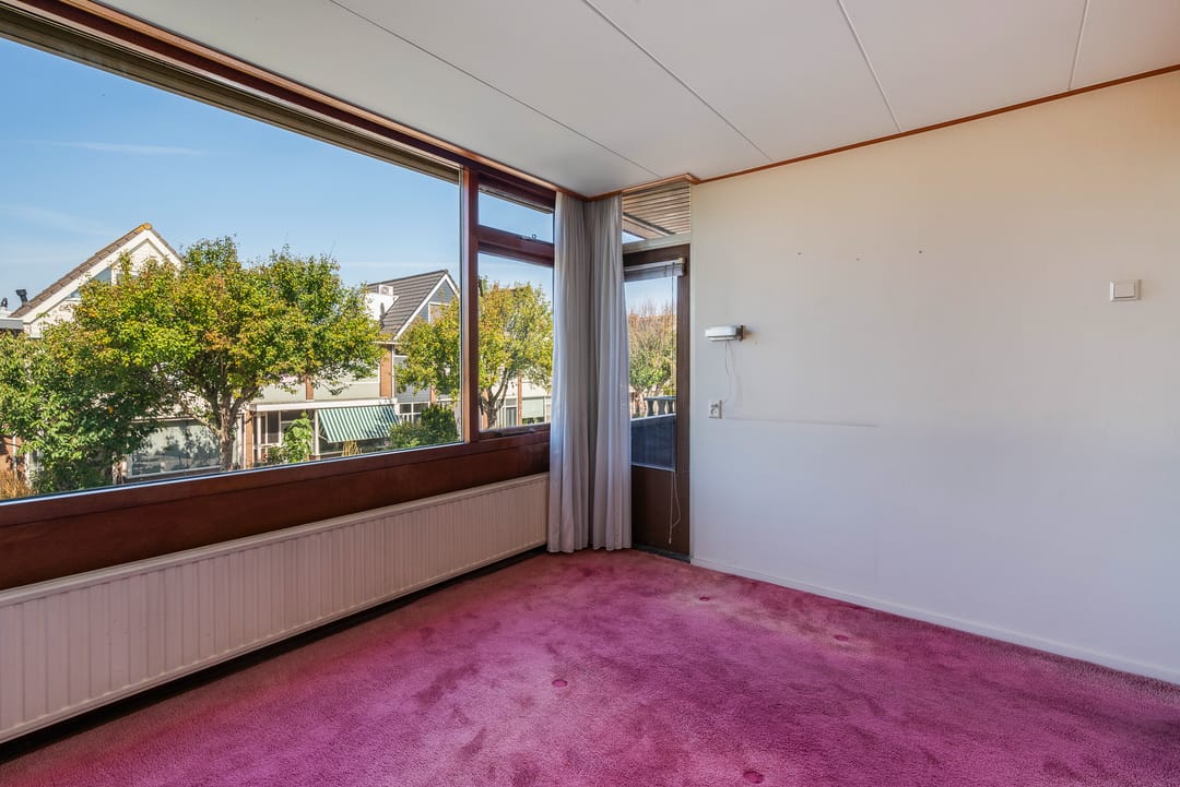 Photo 31 of Voswijckstraat 11