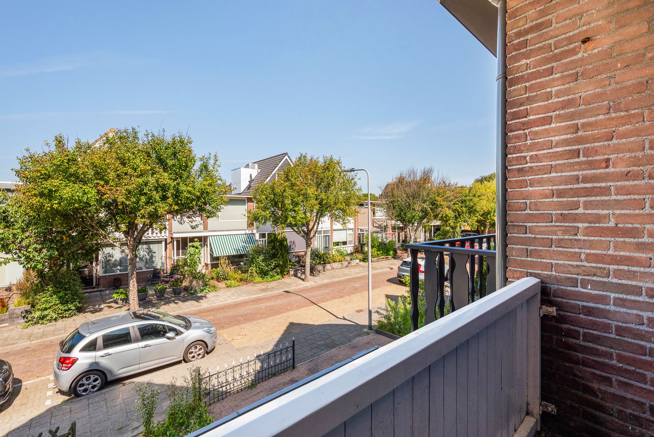 Photo 33 of Voswijckstraat 11