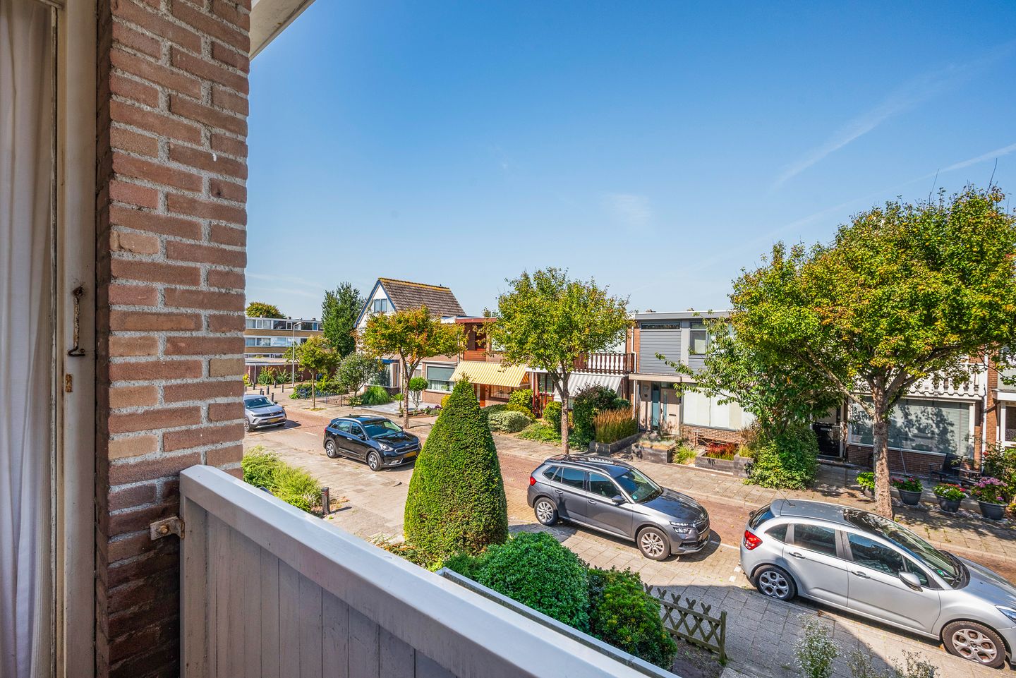 Photo 34 of Voswijckstraat 11