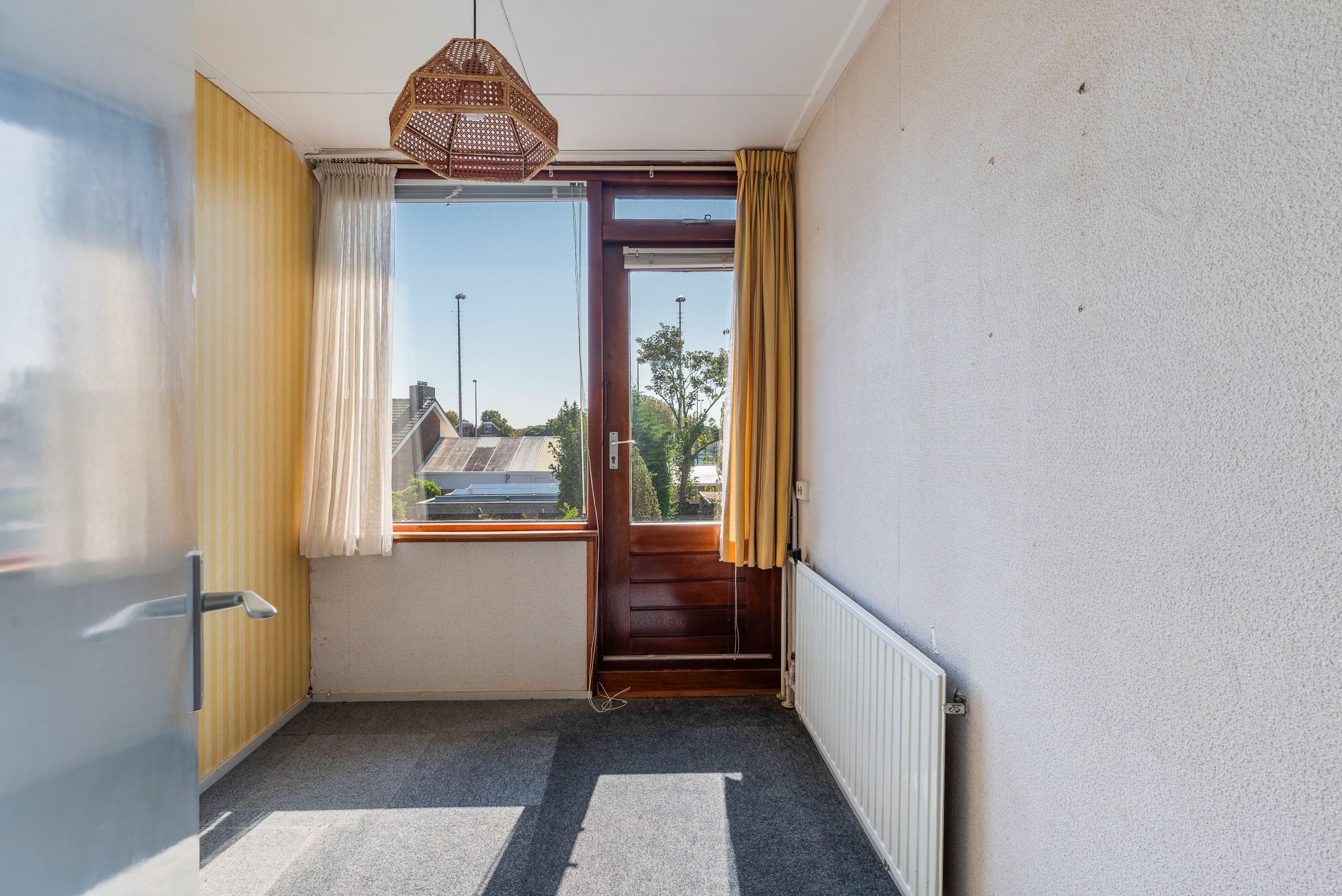 Photo 39 of Voswijckstraat 11