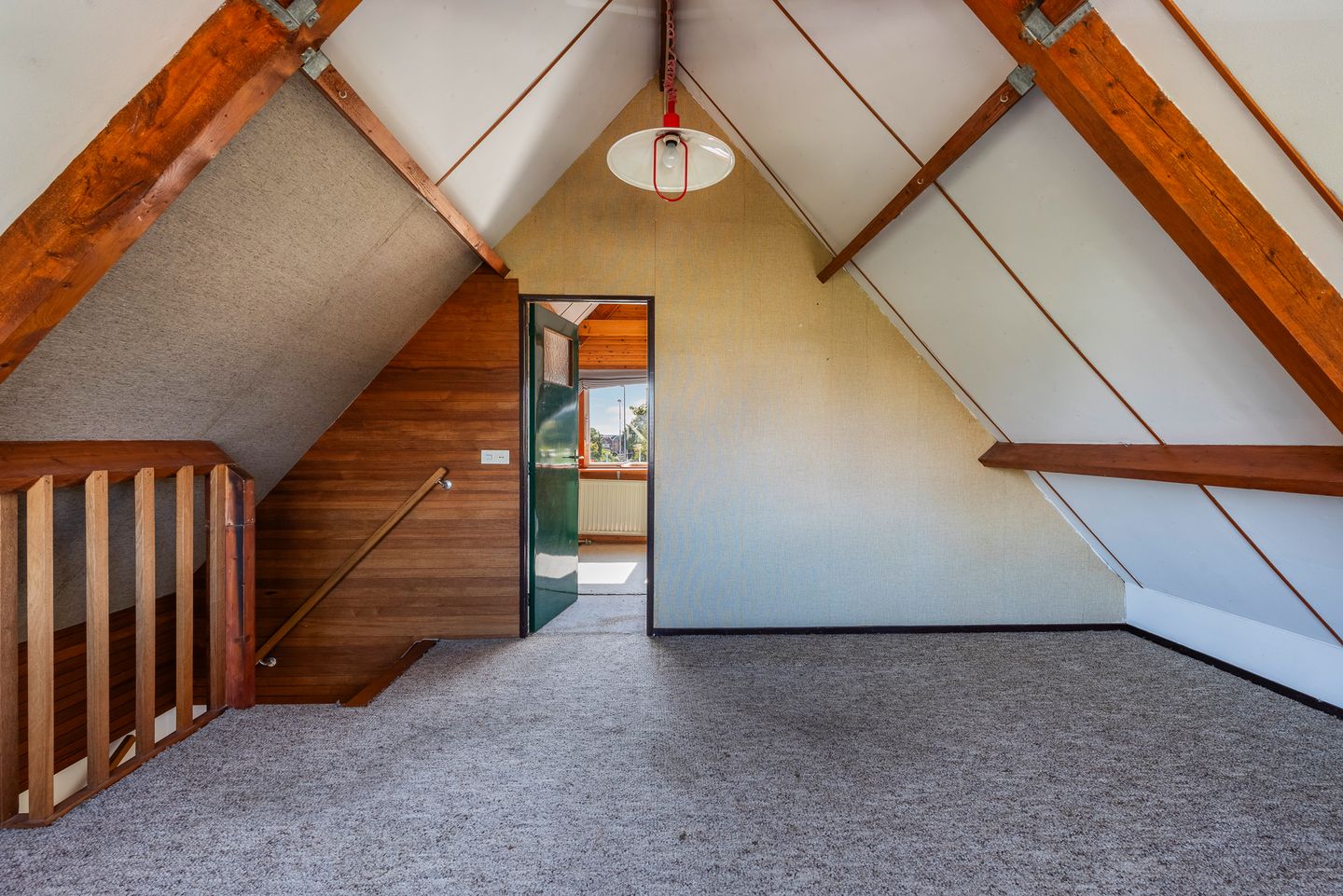 Photo 49 of Voswijckstraat 11