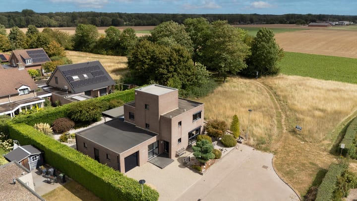 Foto 1 van Luxemburghof 2