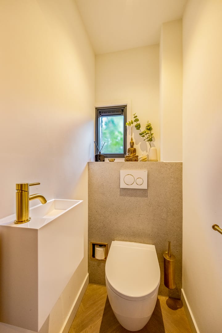 Foto 8 van Witte de Withlaan 12