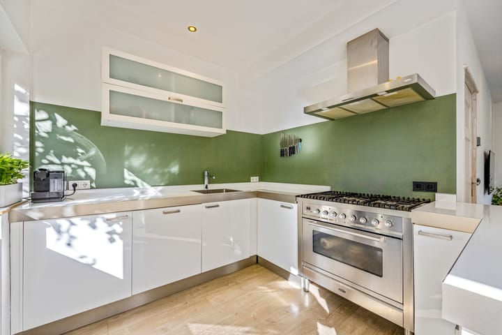 Foto 13 van Witte de Withlaan 12