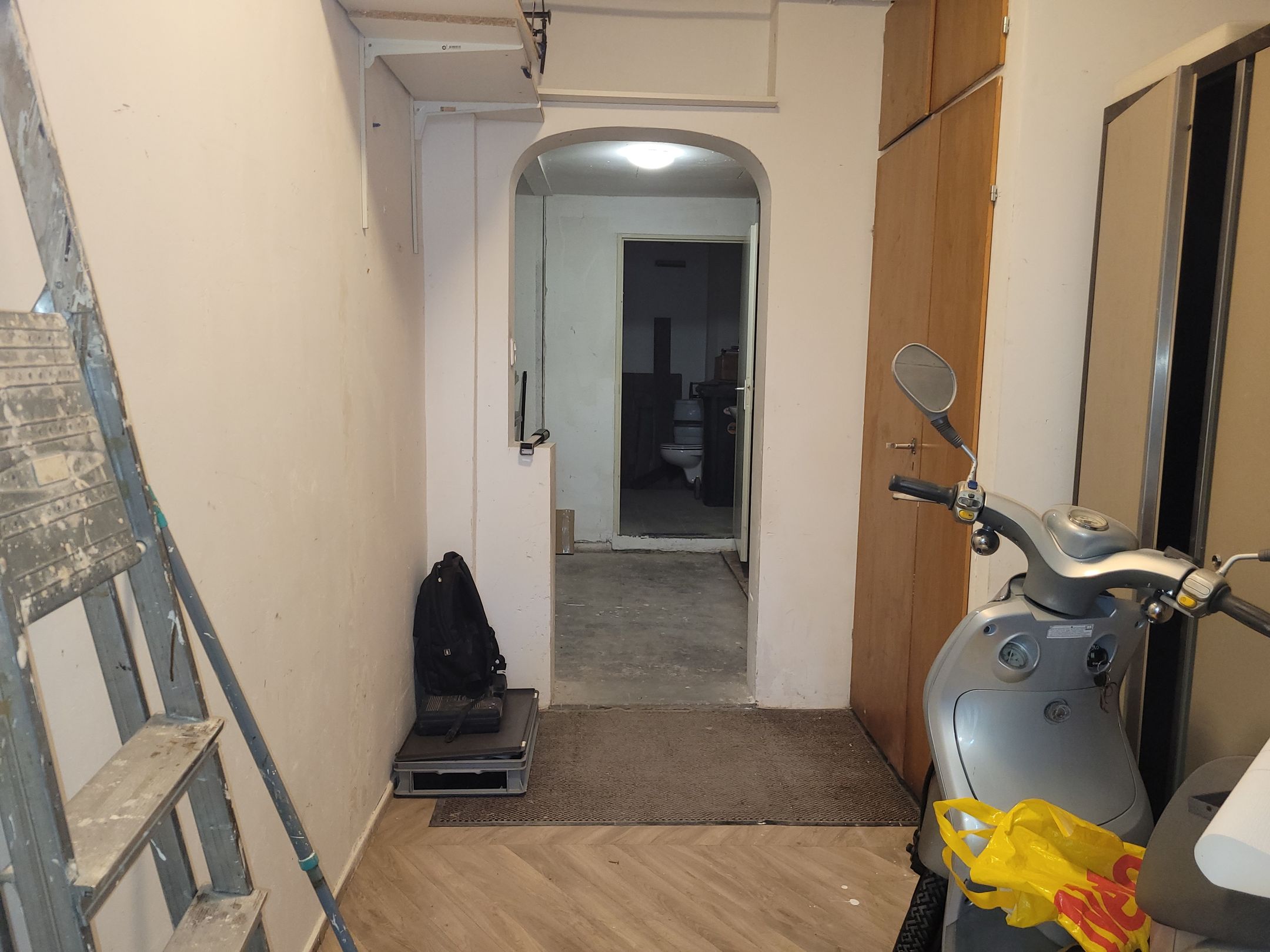 Photo 27 of Prins Hendrikstraat 6-A