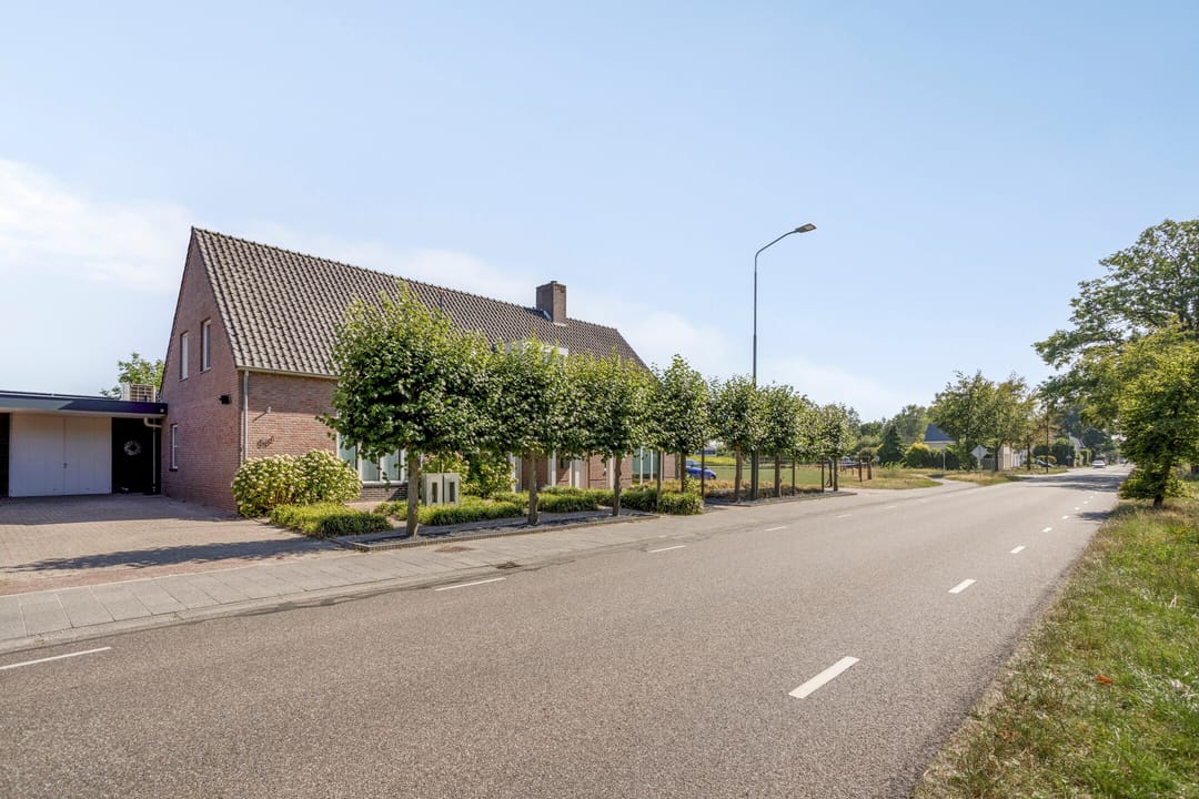 Photo 2 of Grensweg 53-C
