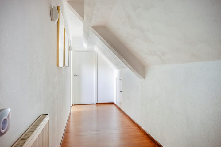 Foto 27 van Grensweg 53-C