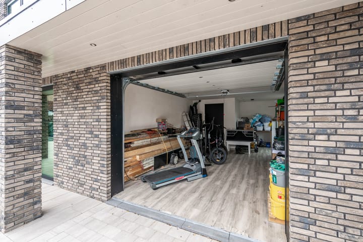 Foto 17 van Burgemeester Ploegmakerslaan 17-B