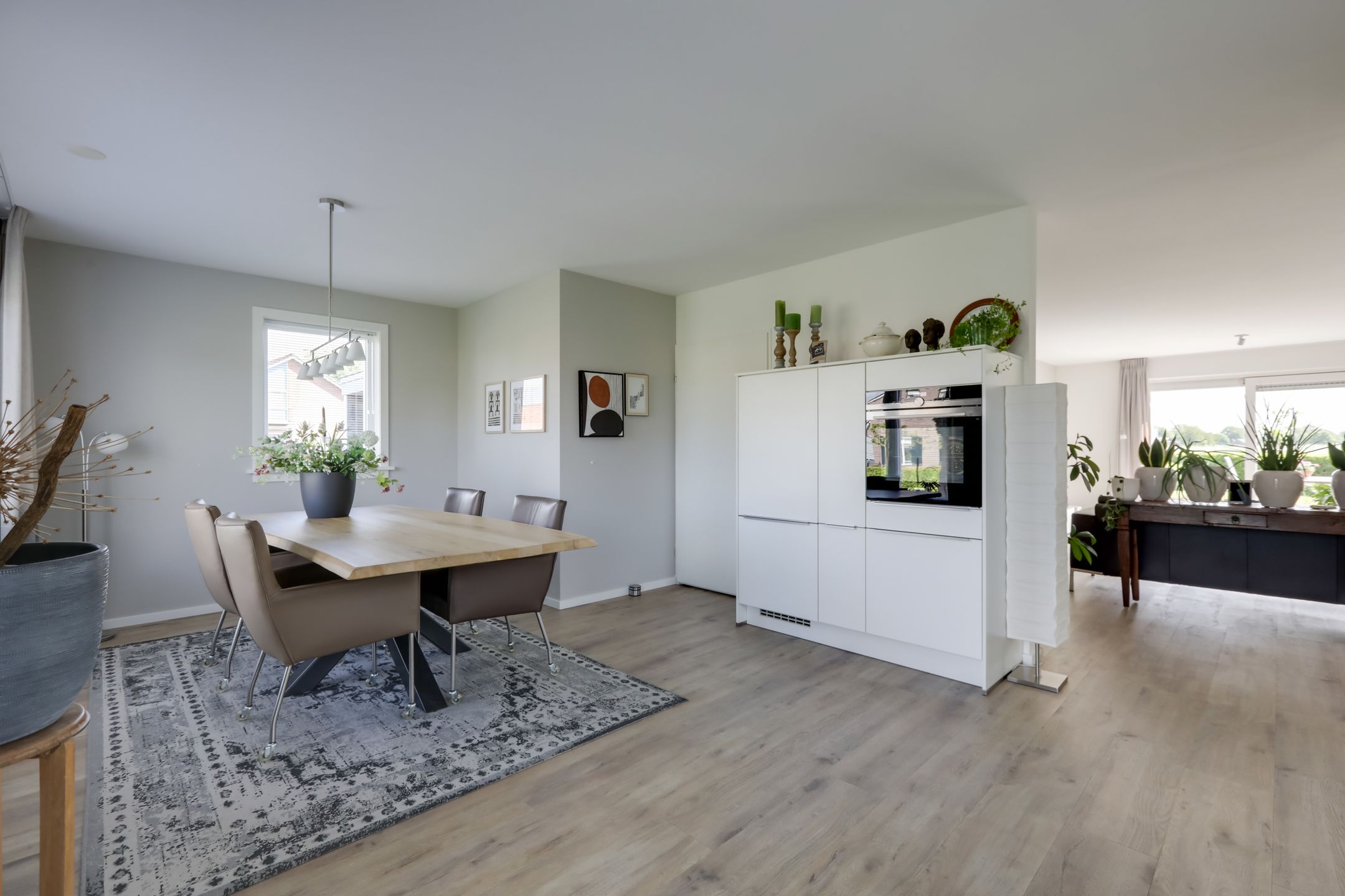 Photo 18 of Antoniusstraat 7