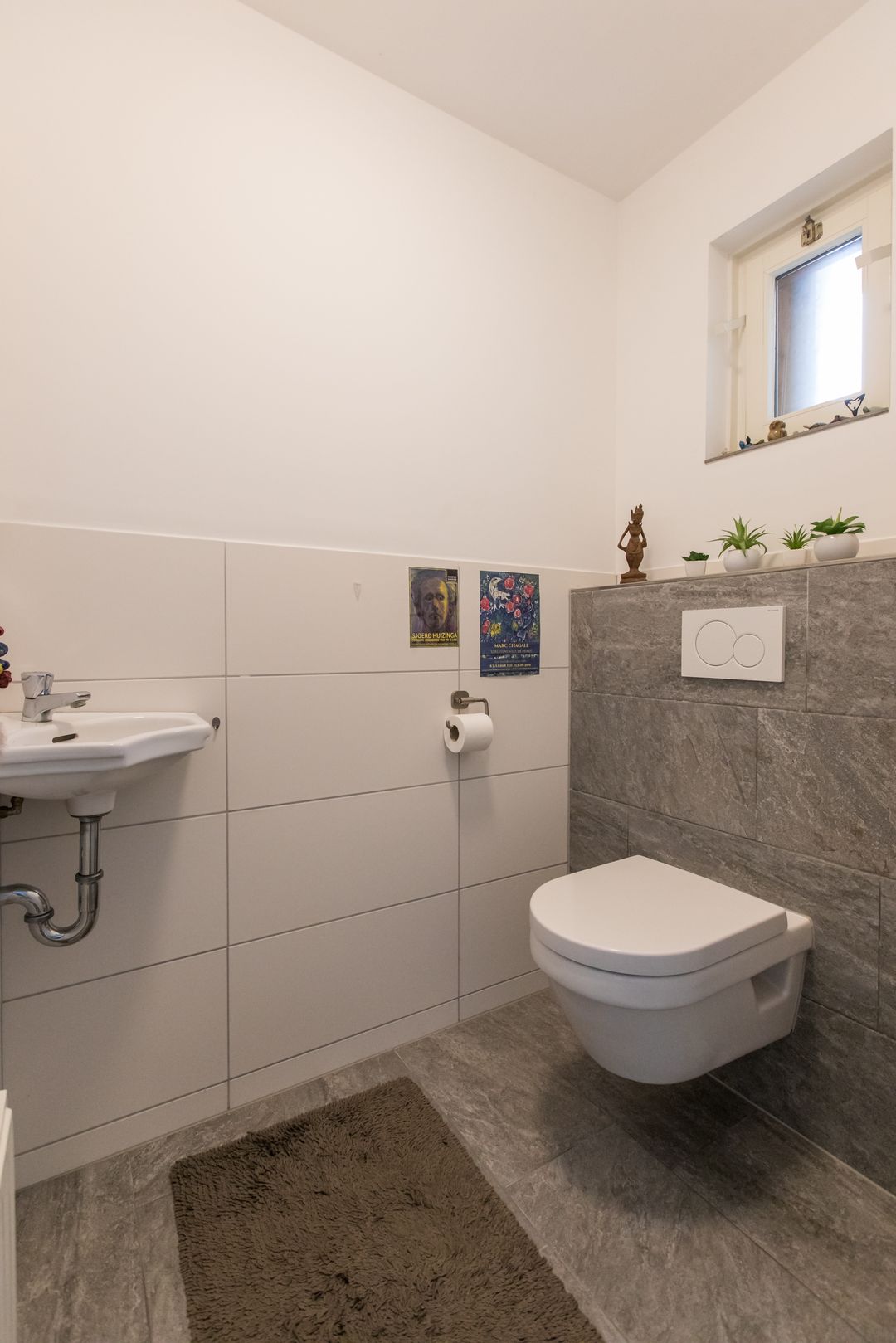 Photo 38 of Antoniusstraat 7