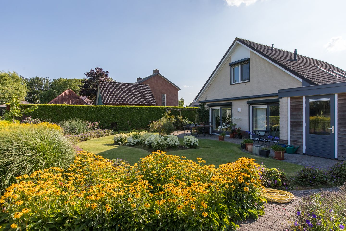 Photo 40 of Antoniusstraat 7