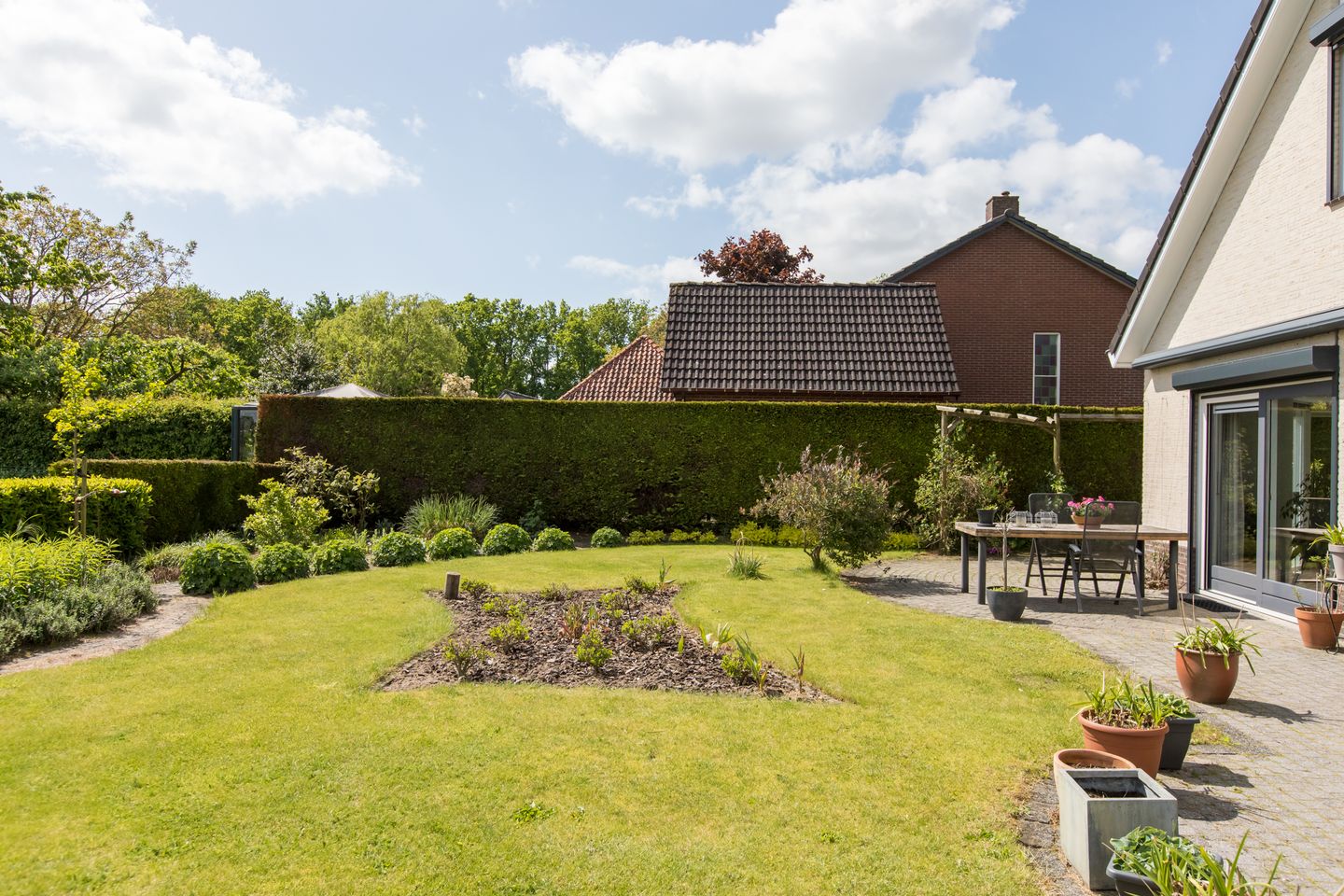 Photo 49 of Antoniusstraat 7