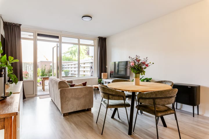 Foto 2 van De Veste 17 74