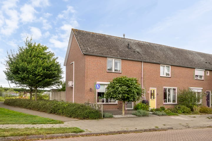 Foto 1 van Bloemenlaan 184