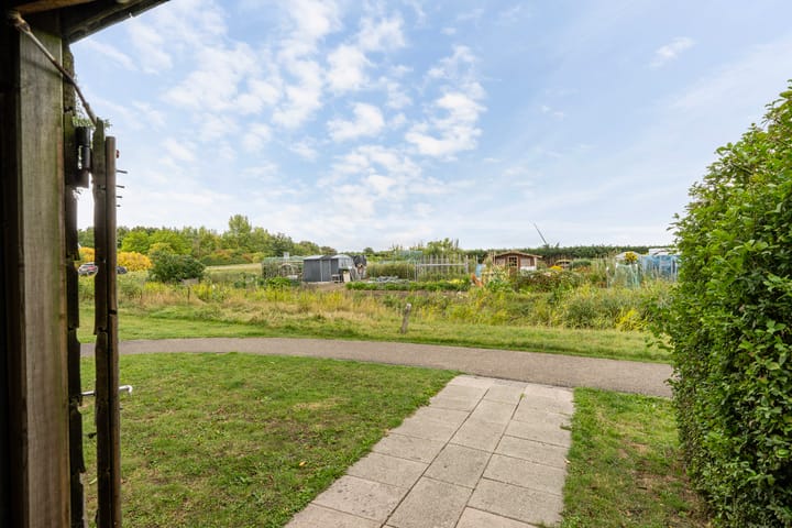 Foto 28 van Bloemenlaan 184