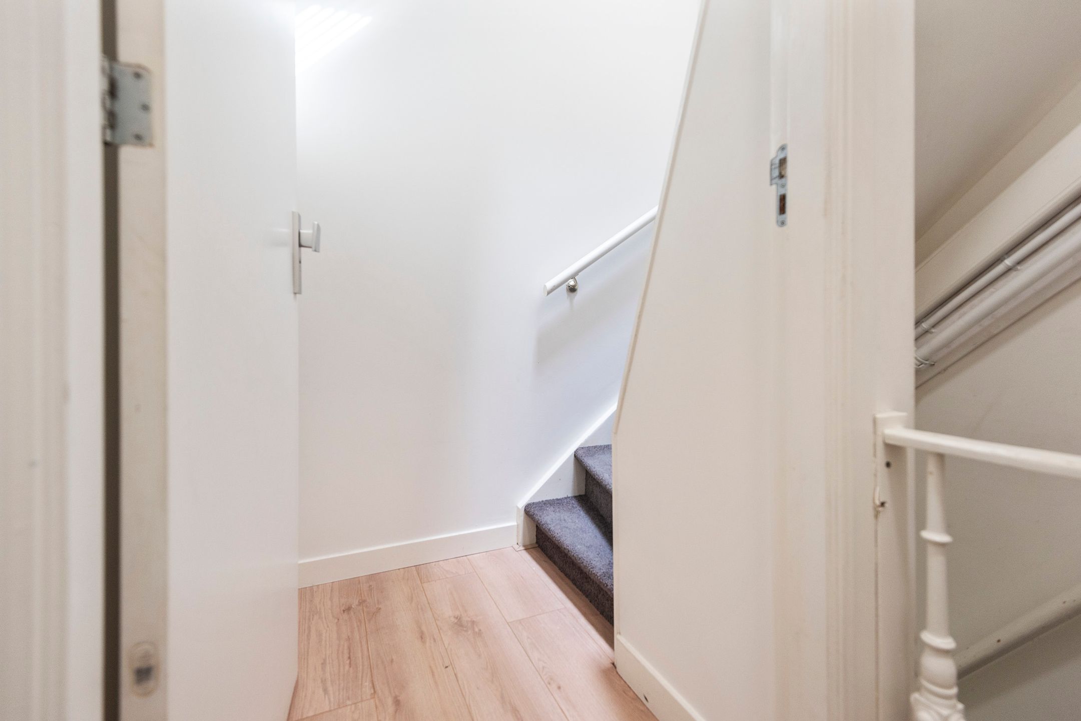 Photo 3 of Nassaustraat 13-B