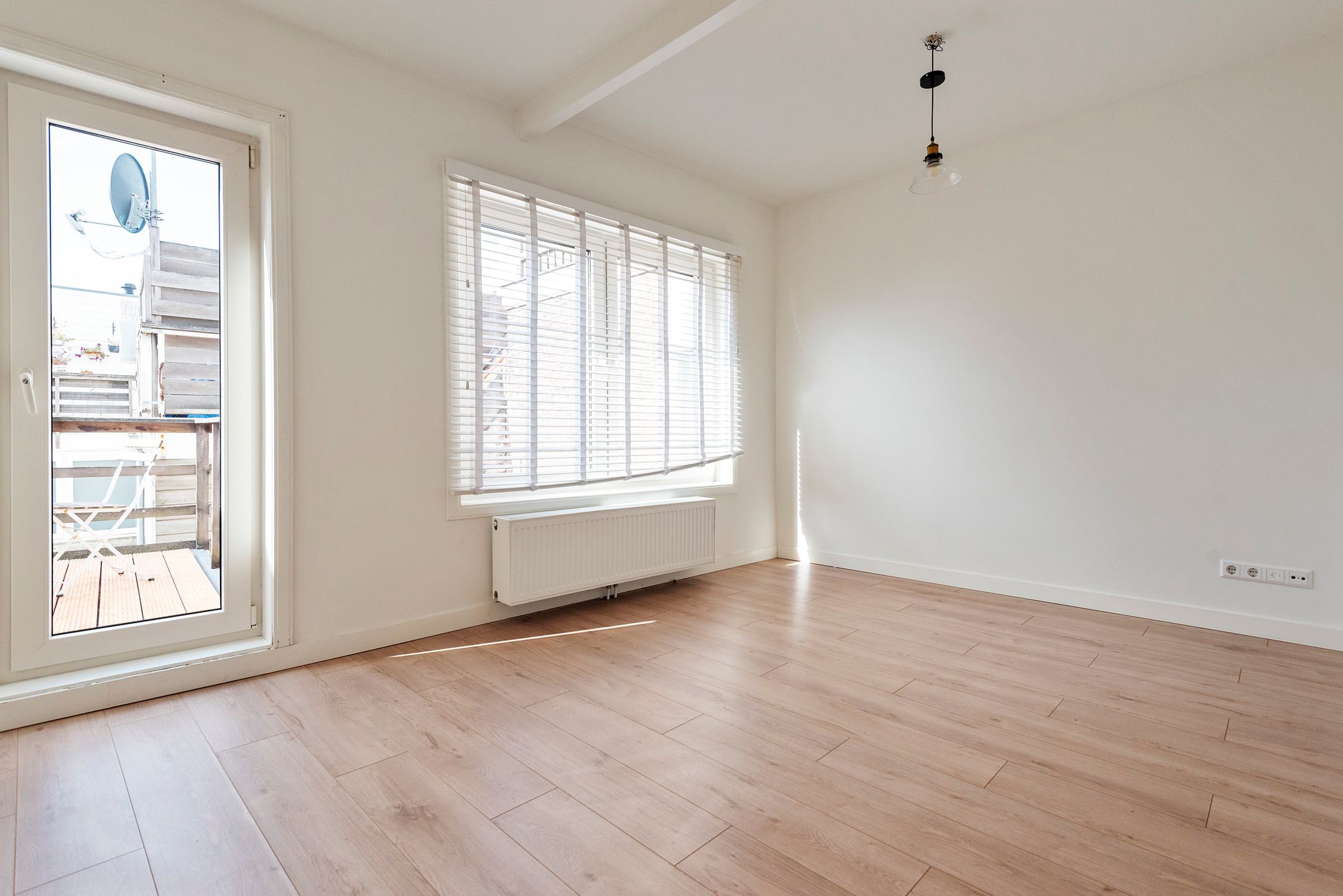 Photo 15 of Nassaustraat 13-B