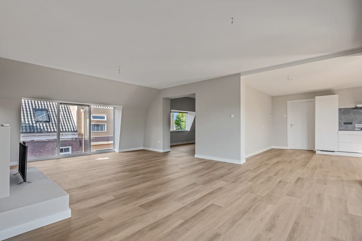 Photo 13 of Overstraat 67-A