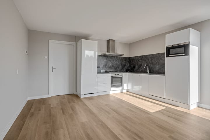 Photo 16 of Overstraat 67-A