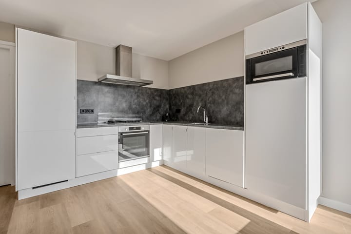 Photo 17 of Overstraat 67-A