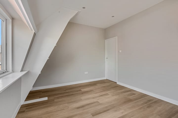 Photo 24 of Overstraat 67-A