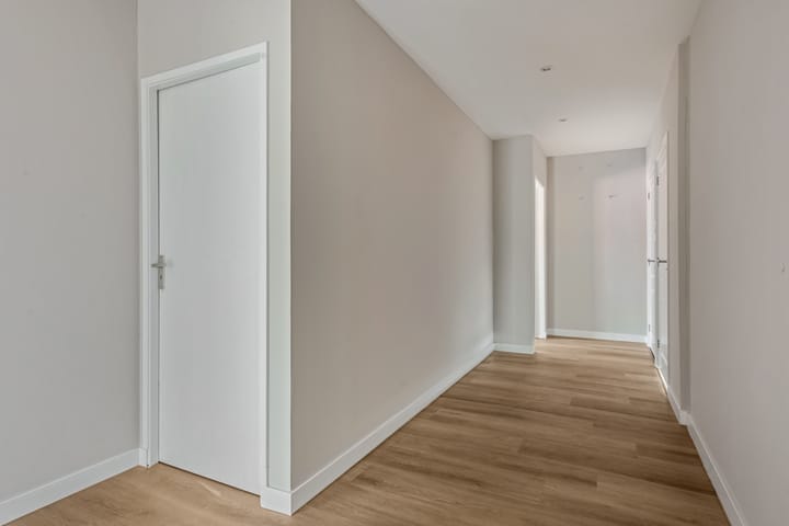 Photo 29 of Overstraat 67-A