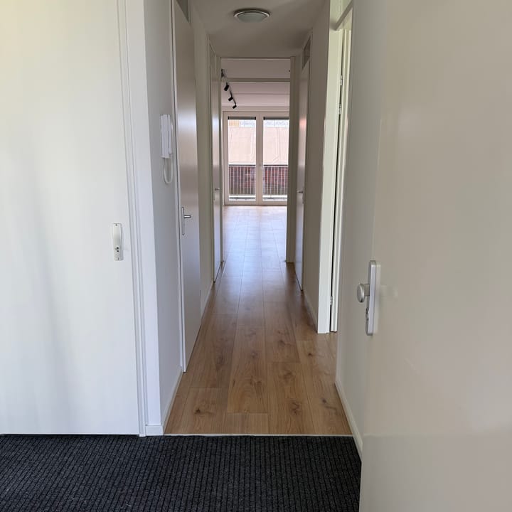 Photo 2 of Vinkenstraat 42-A