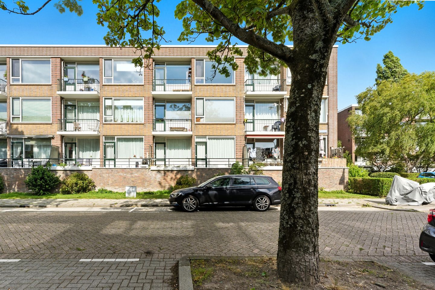 Photo 29 of Paltroklaan 75