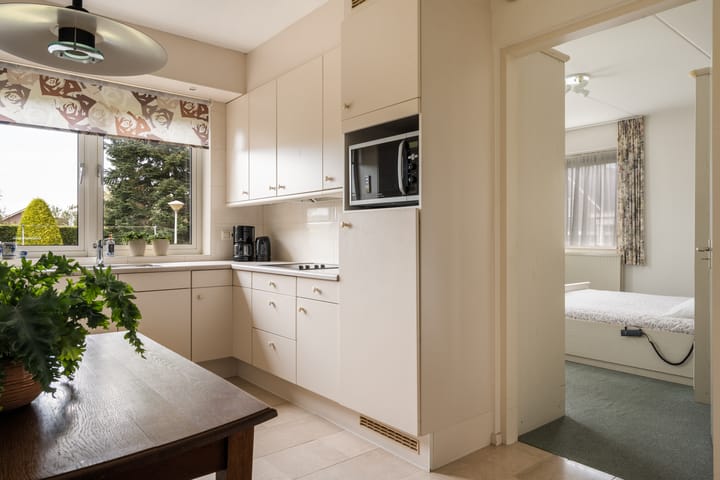 Foto 3 van Lheeweg 9-A