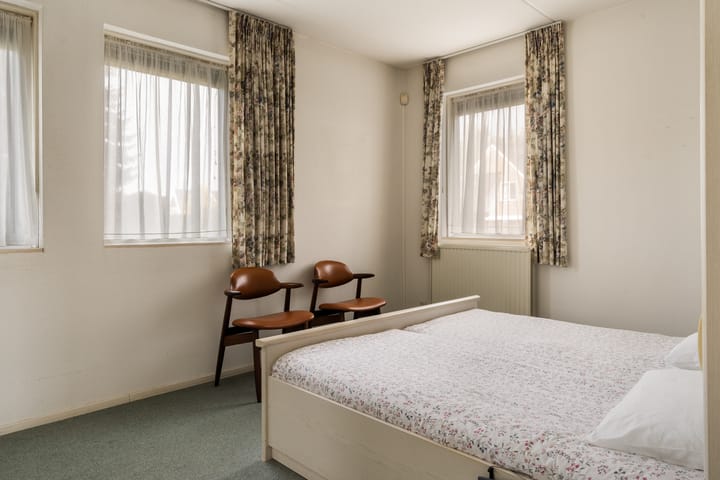 Foto 13 van Lheeweg 9-A