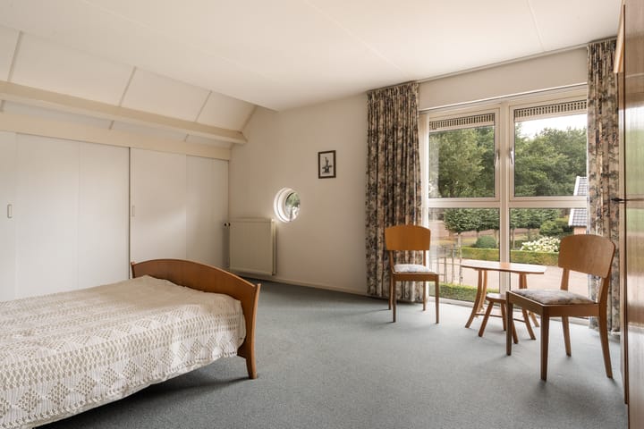 Foto 25 van Lheeweg 9-A