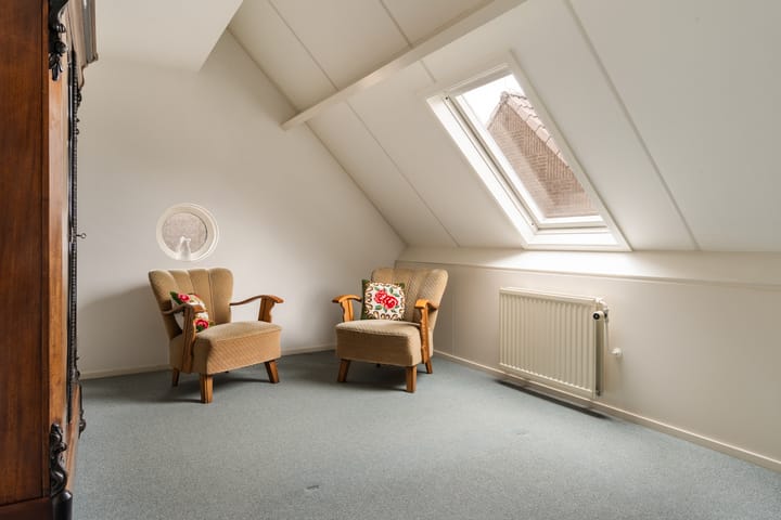 Foto 27 van Lheeweg 9-A