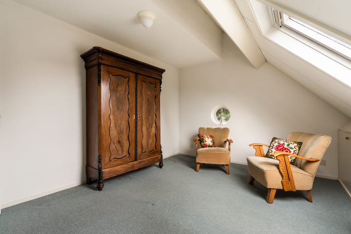 Foto 28 van Lheeweg 9-A