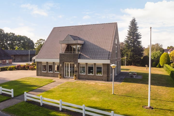 Foto 42 van Lheeweg 9-A