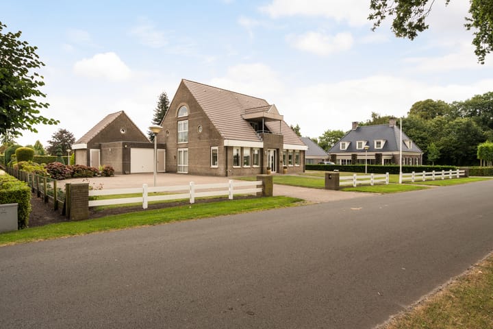 Foto 48 van Lheeweg 9-A