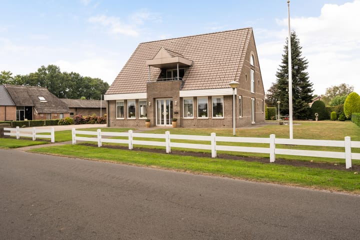 Foto 51 van Lheeweg 9-A