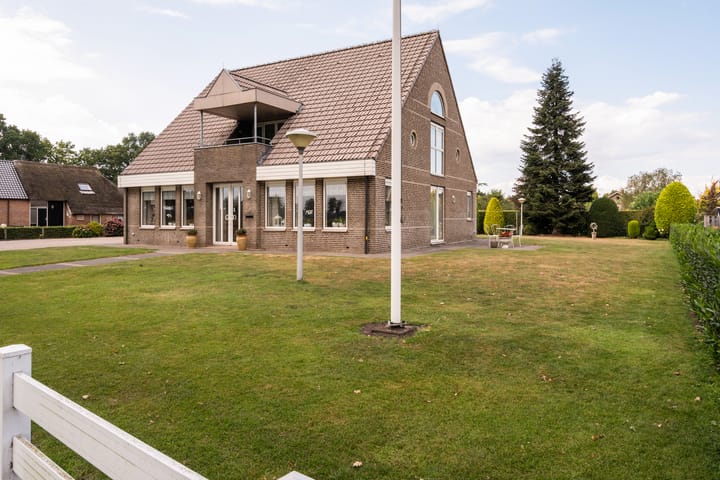 Foto 53 van Lheeweg 9-A