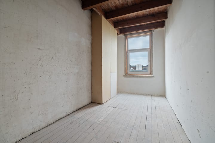 Foto 24 van Henrick de Keijserplein 8-1